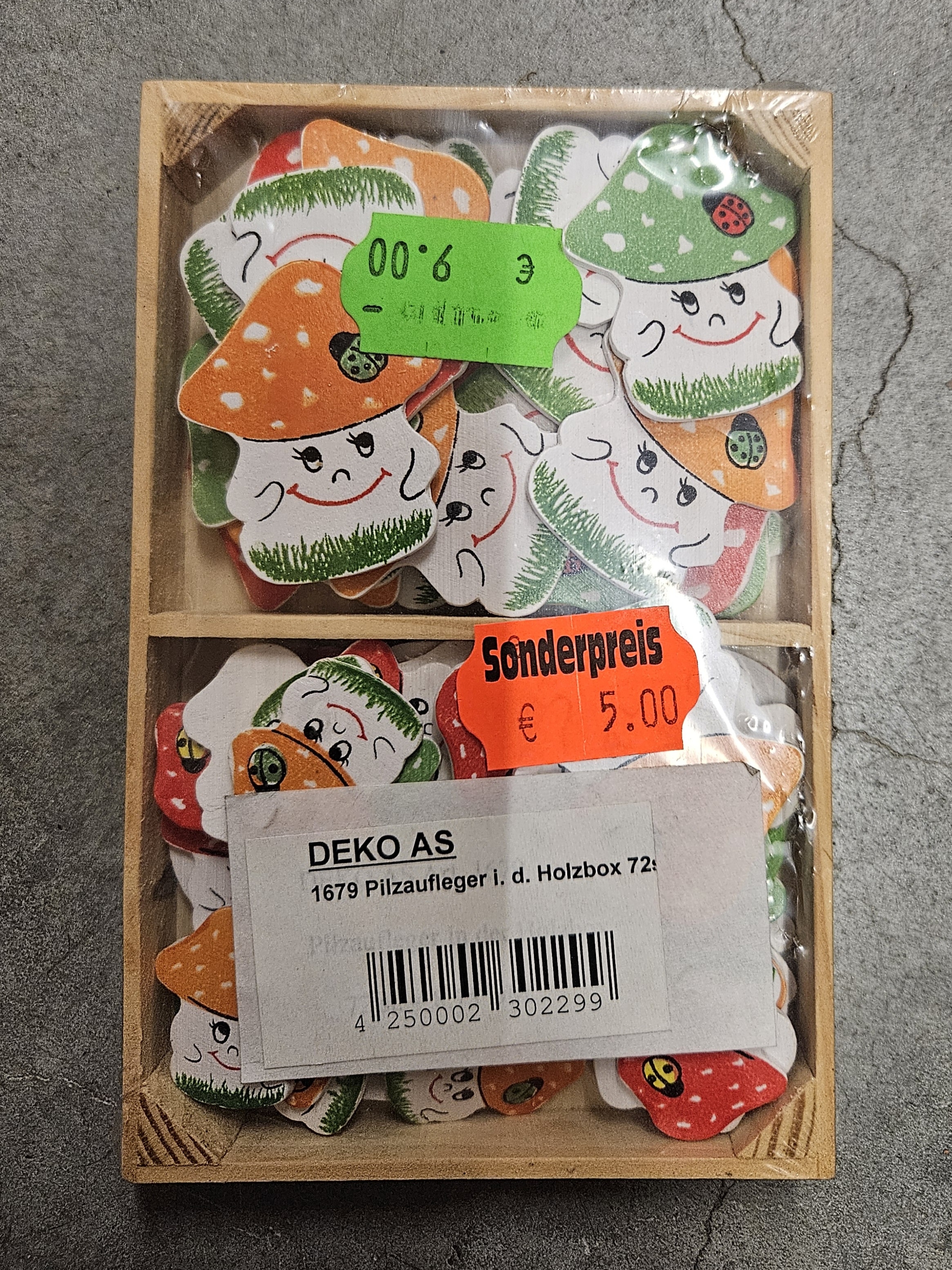 Deko Pilzaufleger i.d. Holzbox