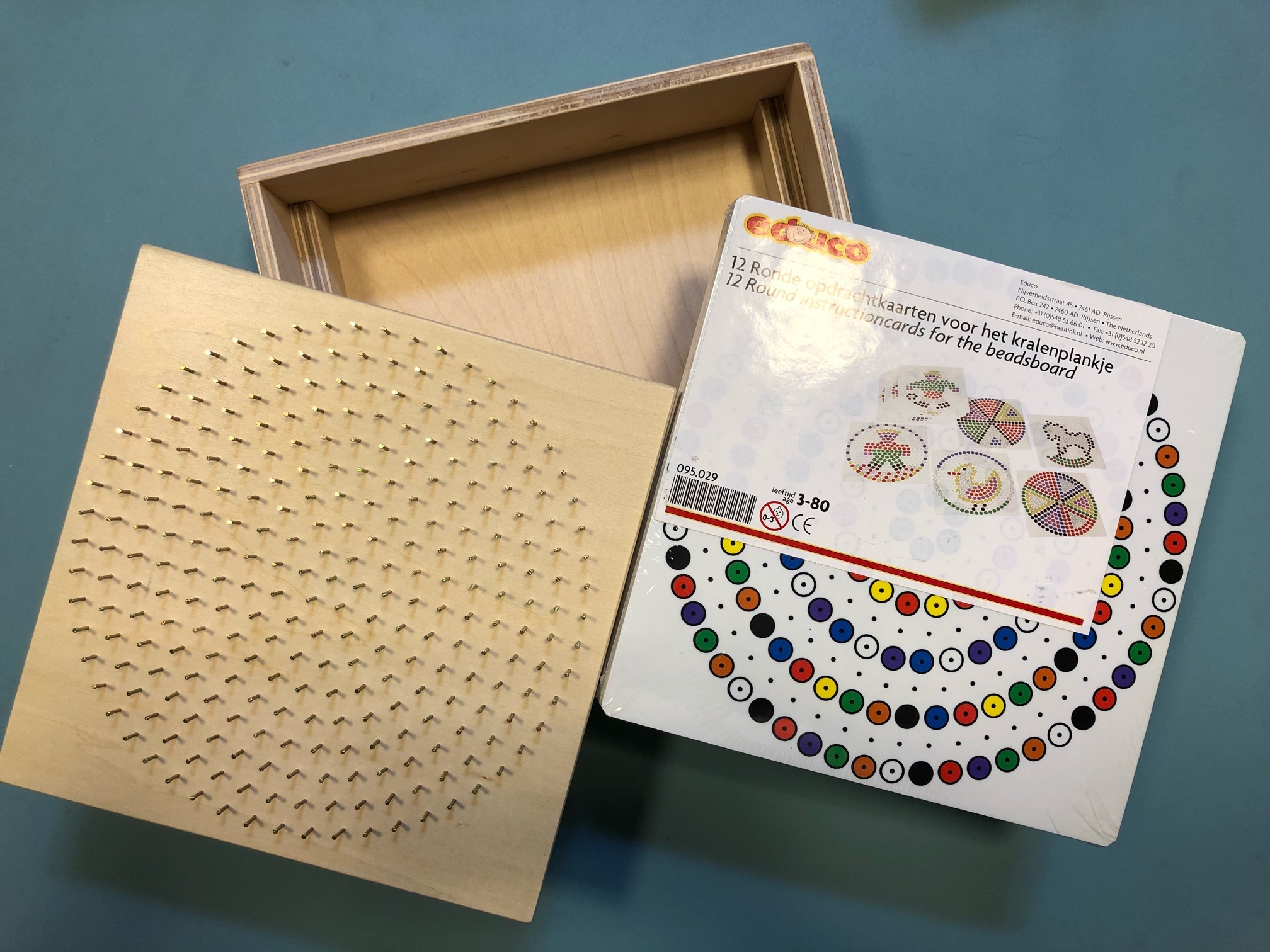Perlenbrett Set Brett und Modellkarten rund Perlenbrett Set Brett und Modellkarten rund